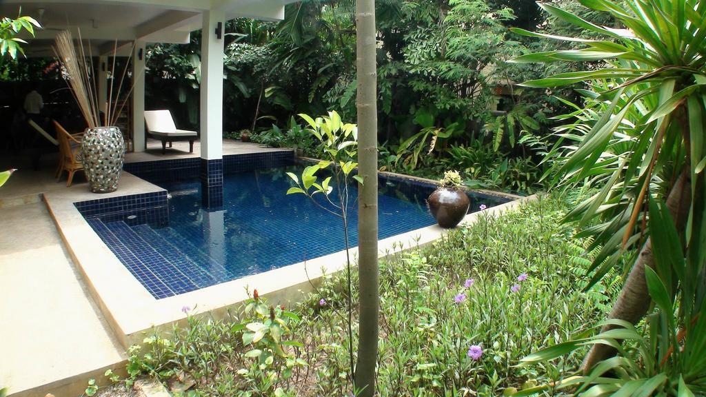 Enkosa 4-Bedroom Wooden Luxury House Siem Reap Luaran gambar