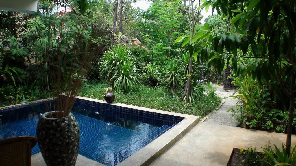 Enkosa 4-Bedroom Wooden Luxury House Siem Reap Luaran gambar