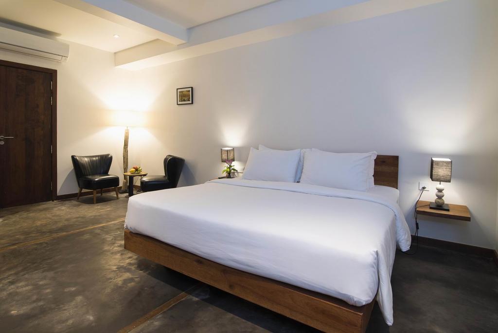 Enkosa 4-Bedroom Wooden Luxury House Siem Reap Luaran gambar