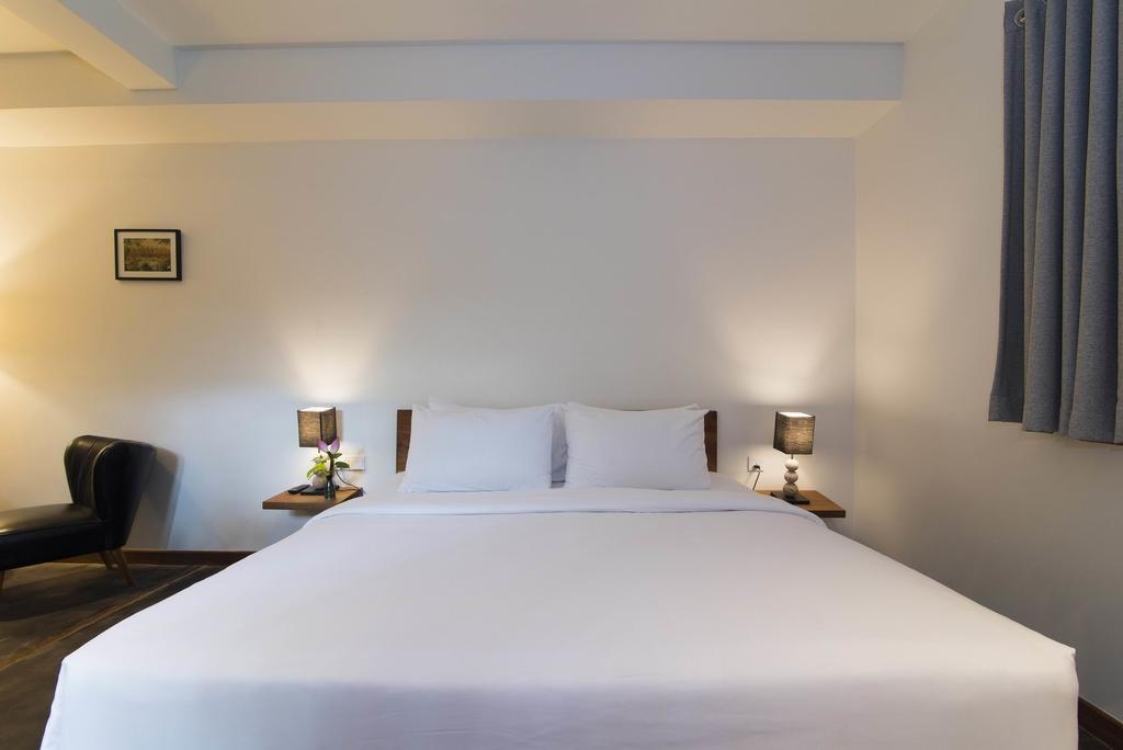 Enkosa 4-Bedroom Wooden Luxury House Siem Reap Luaran gambar