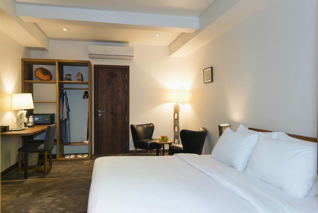 Enkosa 4-Bedroom Wooden Luxury House Siem Reap Luaran gambar
